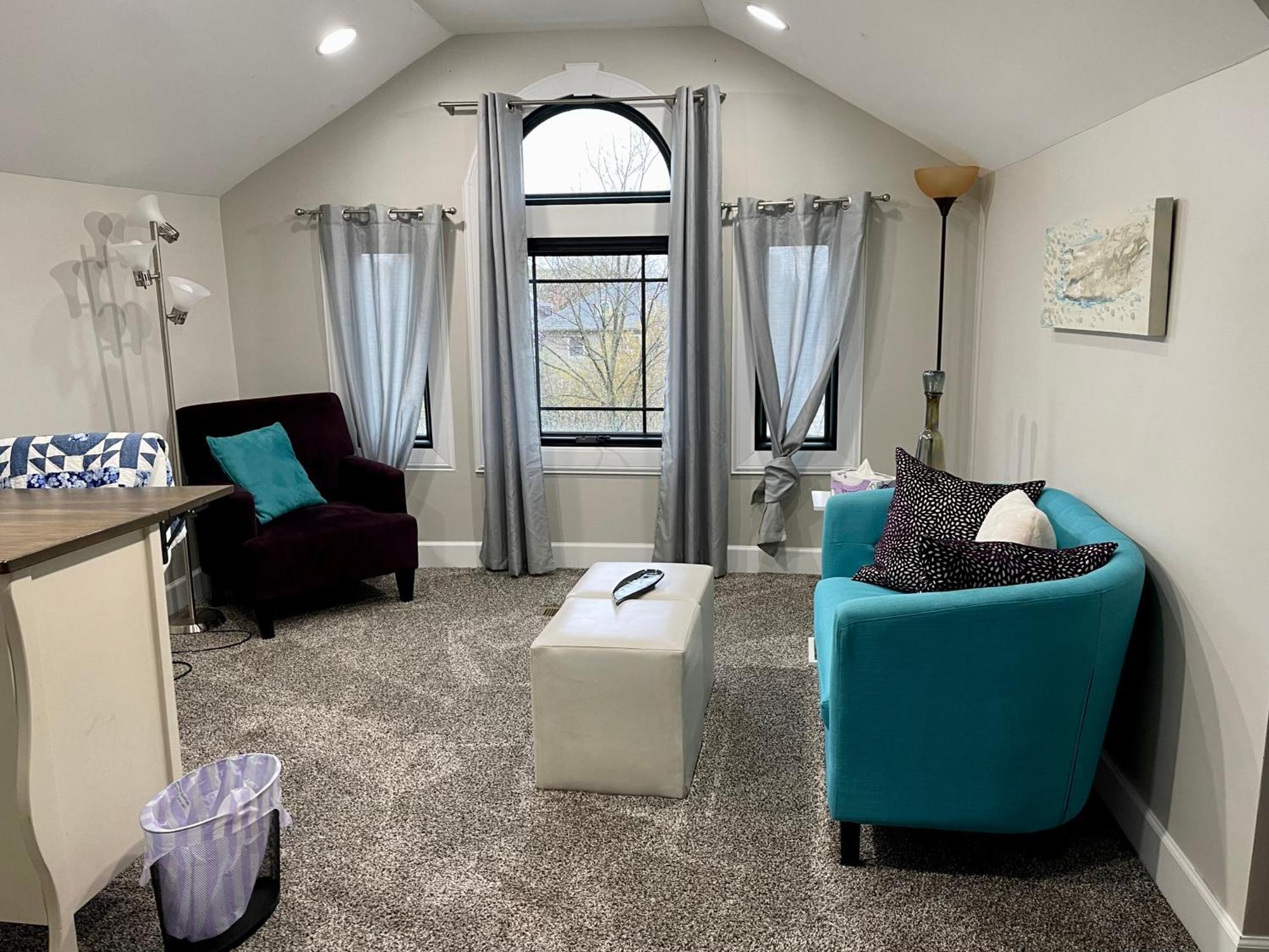 Vip Suites For Business Women, Nurses, College Moms Traveling To Indianapolis Exterior foto